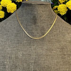 Vintage American Showcase herringbone necklace